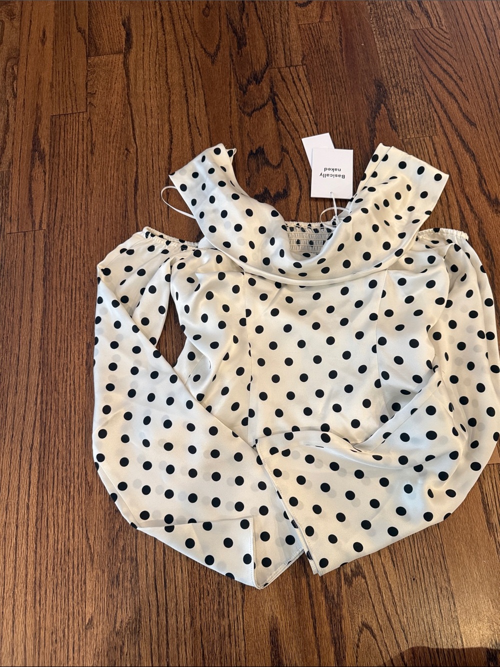 Intimates/Sleepwear Subcategory Identification - Picture 4 of 4
